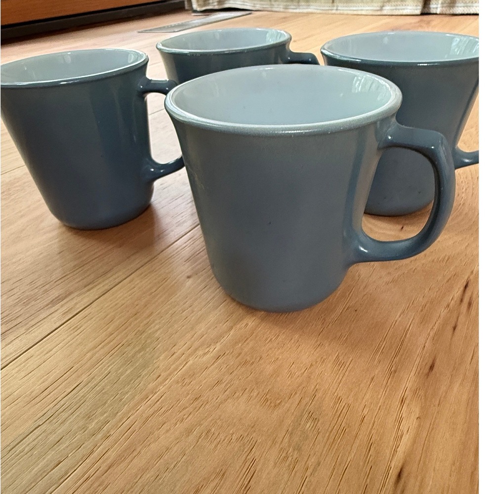 Pyrex Coffee Mugs Set of 4 Steel Blue Milk Glass D-Handle USA 3.5in